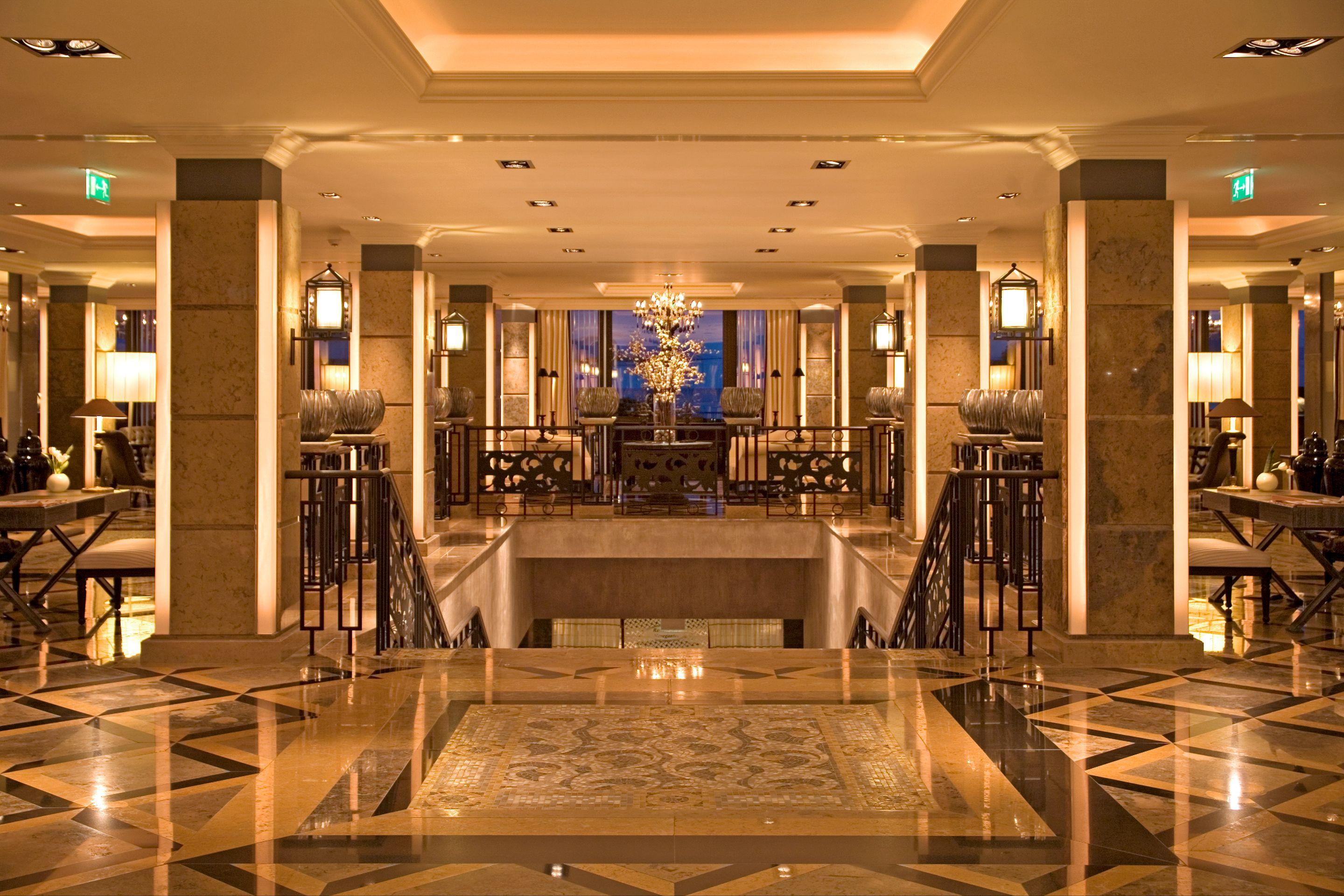Grande Real Villa Italia Hotel & Spa Cascais Interior foto The lobby of the hotel