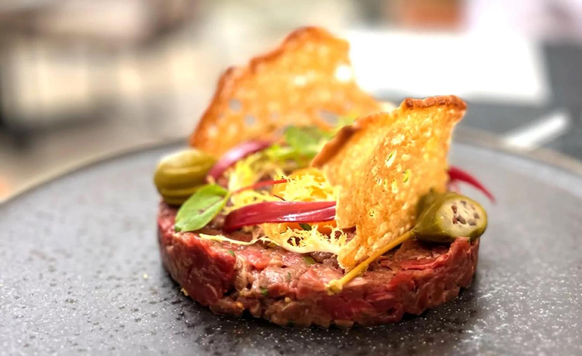 Grande Real Villa Italia Hotel & Spa Cascais Bagian luar foto A steak tartar