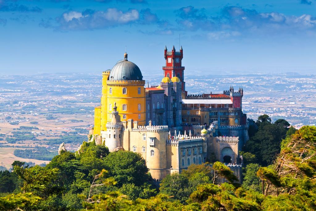 Grande Real Villa Italia Hotel & Spa Cascais Bagian luar foto Pena Palace